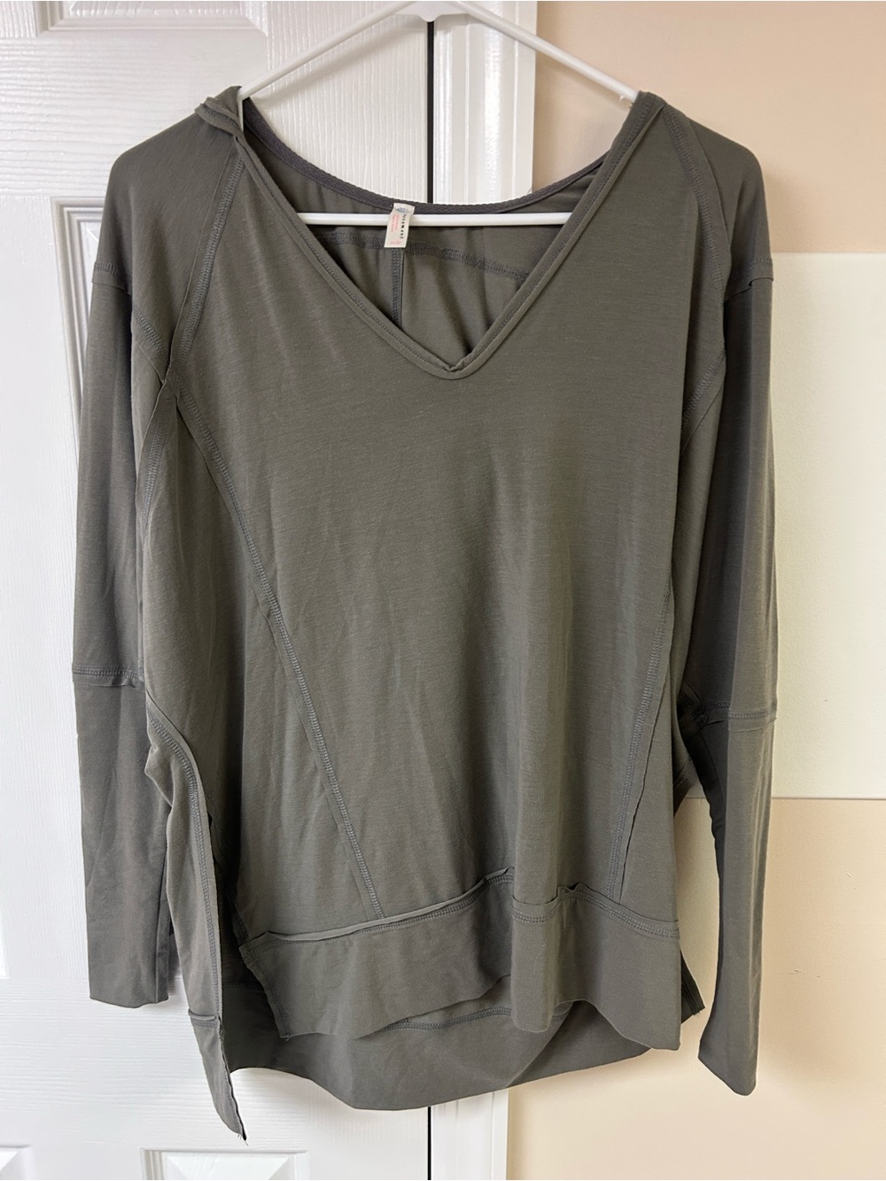 Free People Movement Soulcycle Long Sleeve Pullover Hoodie